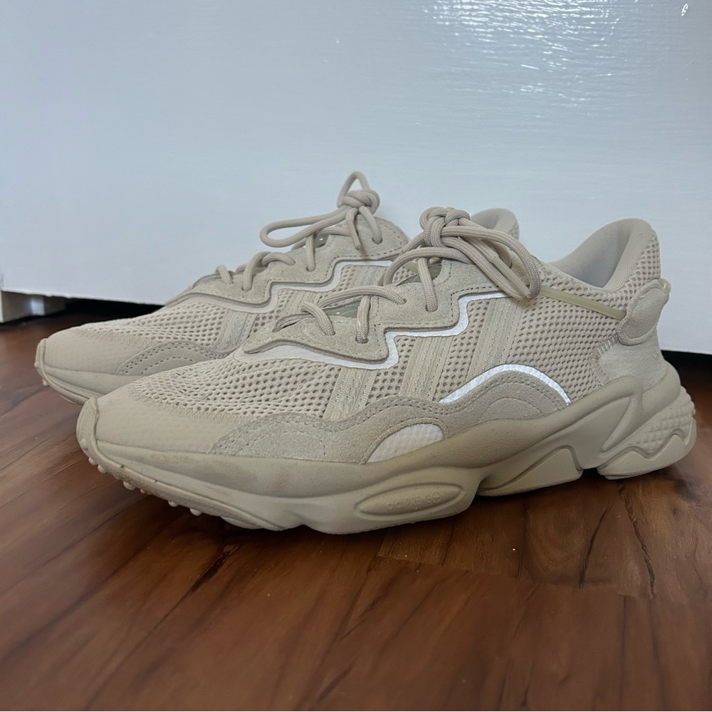 Adidas Women’s Originals Ozweego Casual Sneakers Shoes